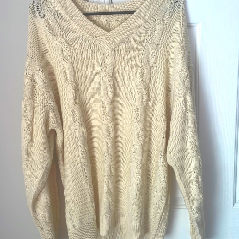 Unisex handsown oversized V-neck beige sweater